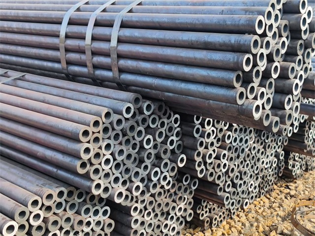 云龙45#小口径无缝钢管